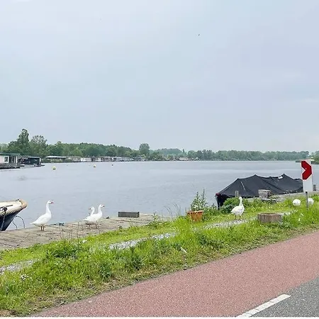 Cozy Family House With Spacious Garden In The Nature Near Amsterdam * Vijfhuizen