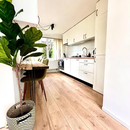 Prázdninový dům Cozy Family House With Spacious Garden In The Nature Near Amsterdam *