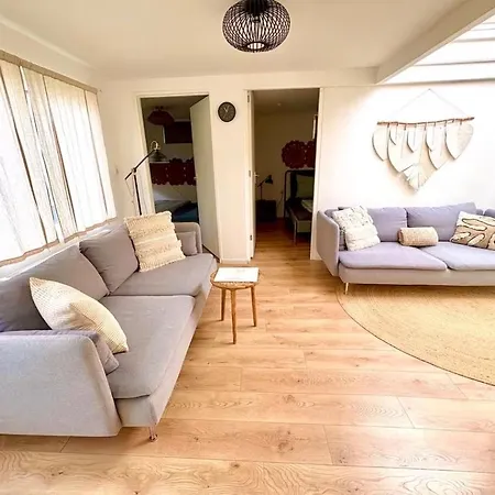 Holiday home Cozy Family With Spacious Garden In The Nature Between Amsterdam Haarlem And Schiphol Airport