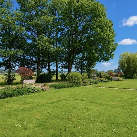 Holiday home Cozy Family With Spacious Garden In The Nature Between Amsterdam Haarlem And Schiphol Airport *