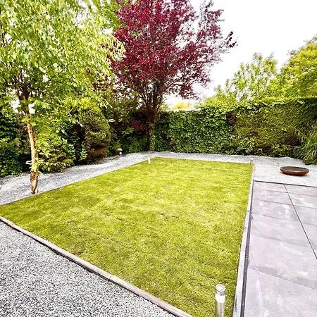 Casa de Férias Cozy Family House With Spacious Garden In The Nature Near Amsterdam *